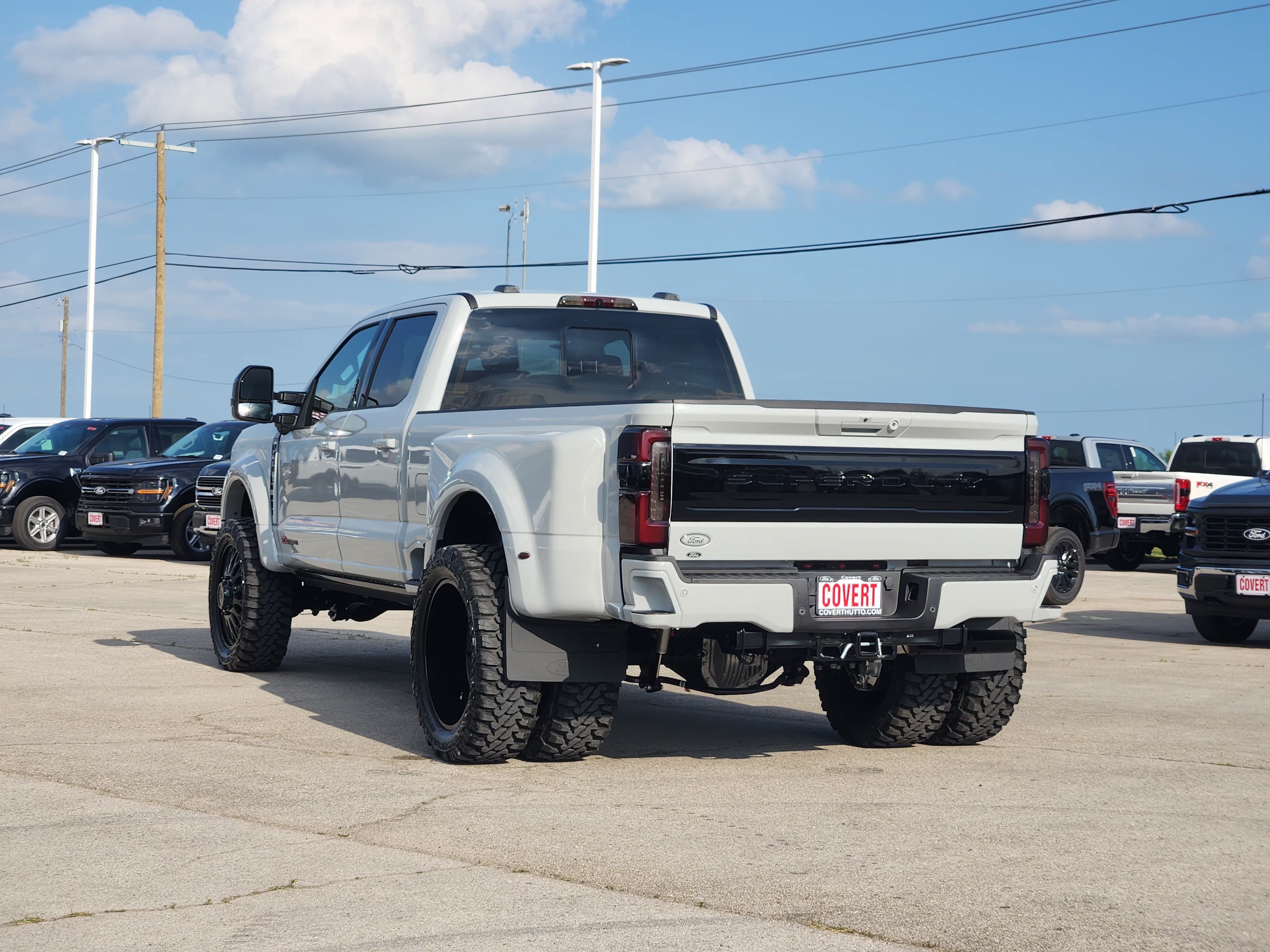 New 2026 Ford F450 Platinum w/ FX4 Off-Road Package AWD/4WD image 5