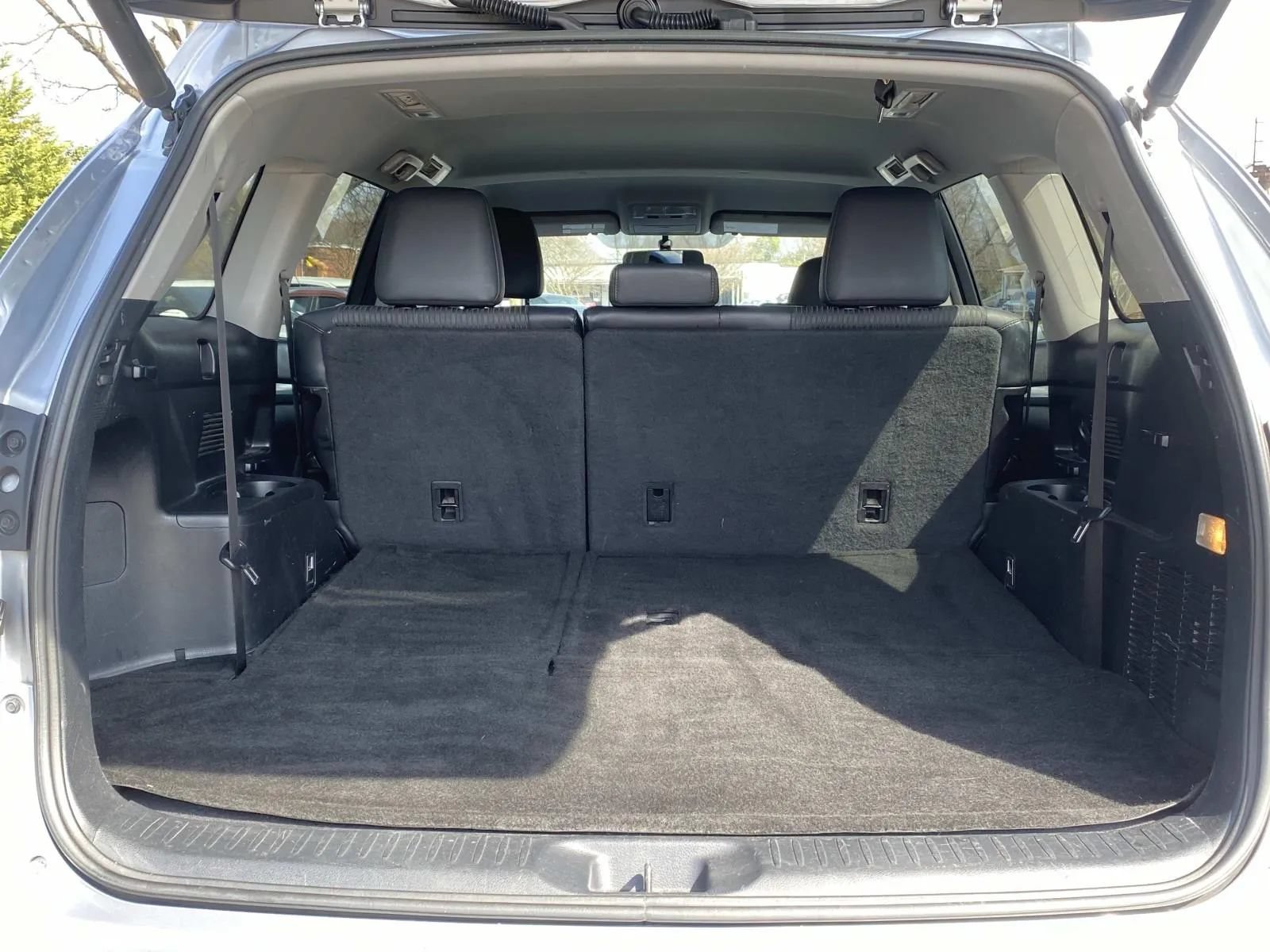 Used 2015 Toyota Highlander Plus FWD image 9