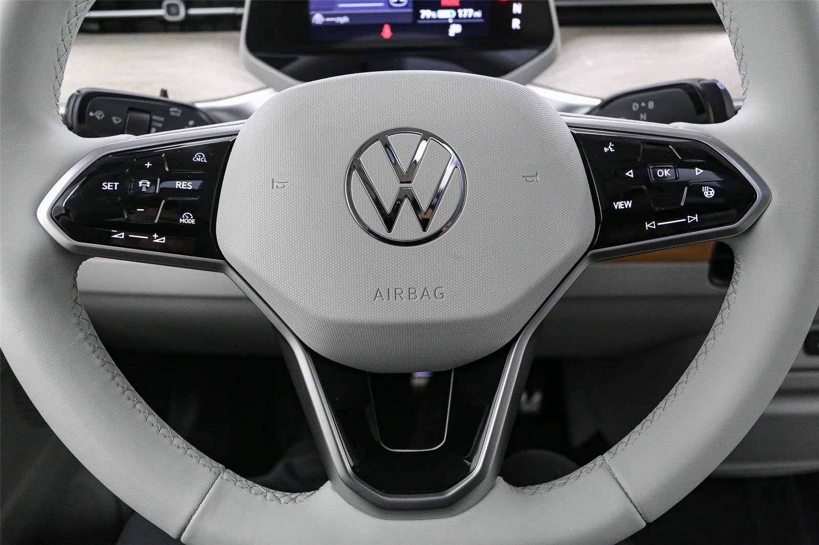 New 2025 Volkswagen ID. Buzz 1st Edition image 17