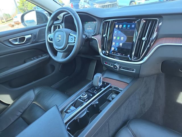 Used 2024 Volvo S60 B5 Plus image 18