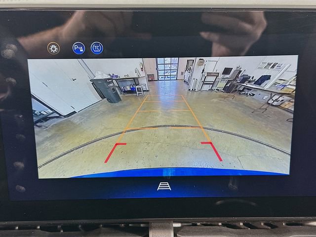 Used 2025 Chevrolet Equinox ACTIV image 23