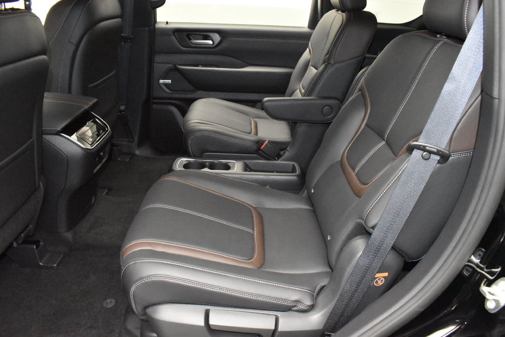 New 2026 Nissan Armada SL AWD/4WD image 37
