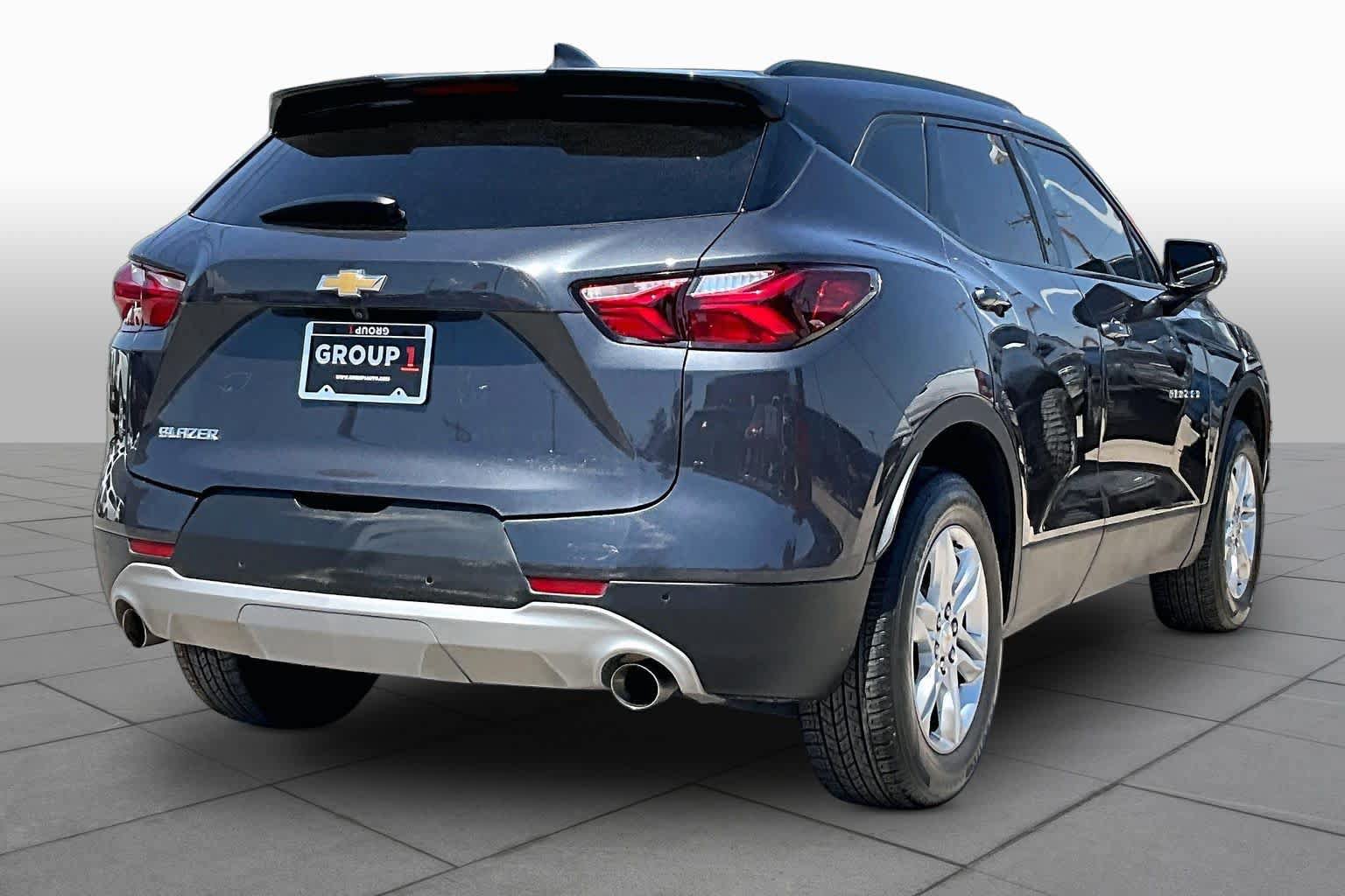 Used 2021 Chevrolet Blazer LT FWD image 12