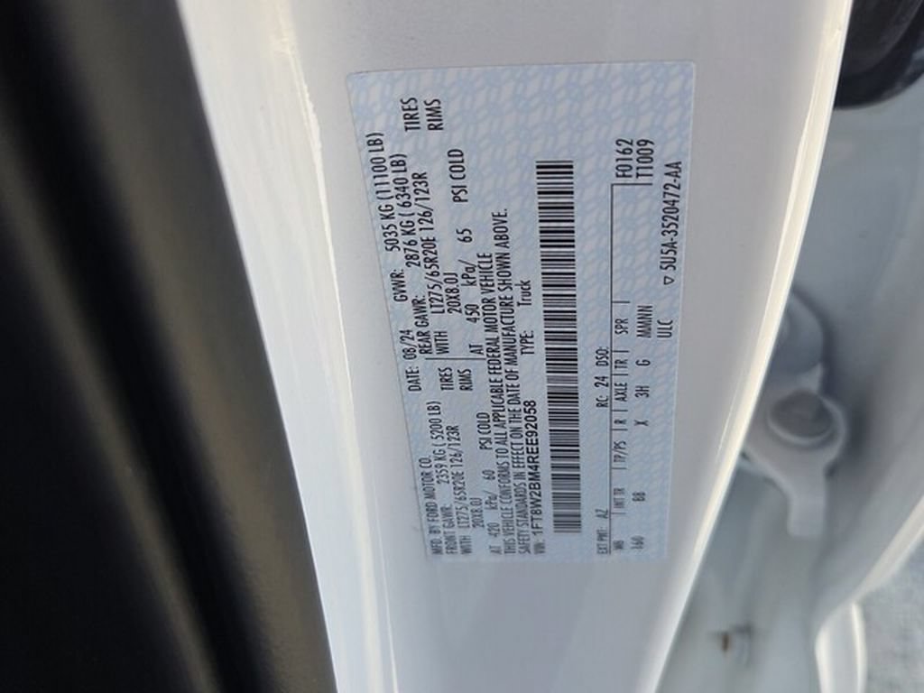 Used 2024 Ford F250 Platinum AWD/4WD image 8