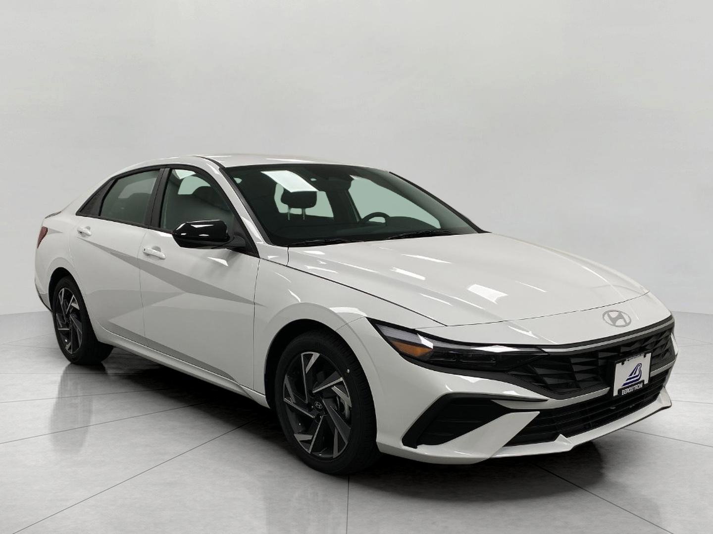 New 2025 Hyundai Elantra Sport