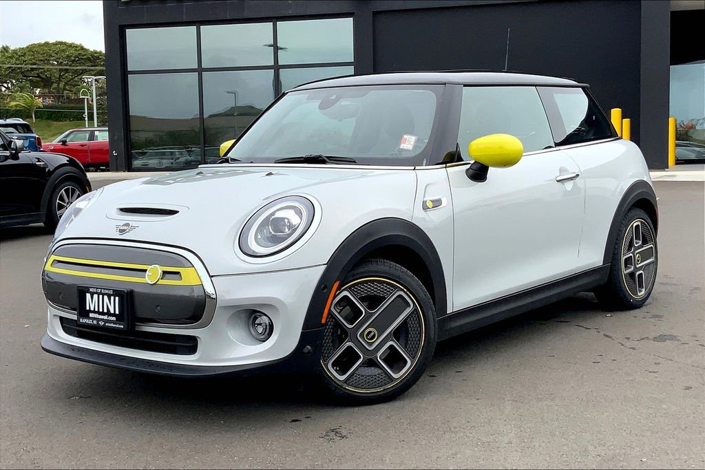 Used 2021 MINI Cooper SE w/ 8.8" Touchscreen Nav Package image 2