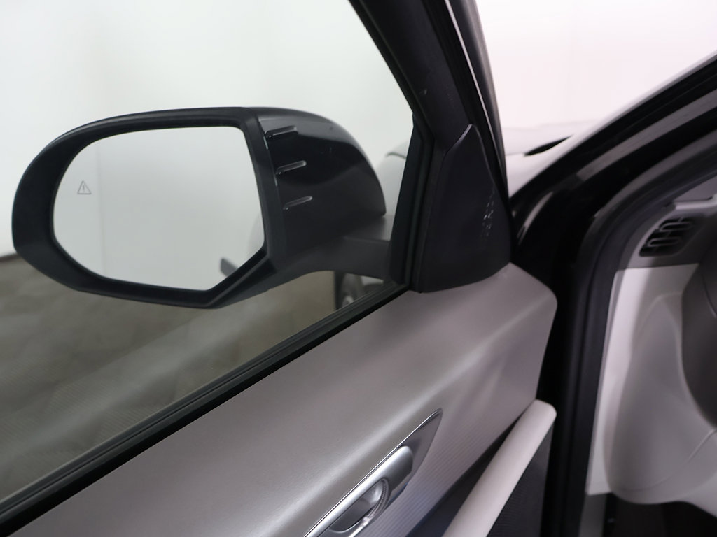 Used 2024 Hyundai Ioniq 6 SEL RWD image 35