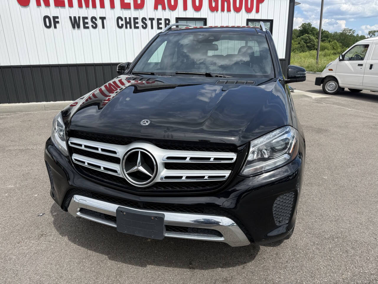 Used 2017 Mercedes-Benz GLS 450 4MATIC w/ Premium Package image 2