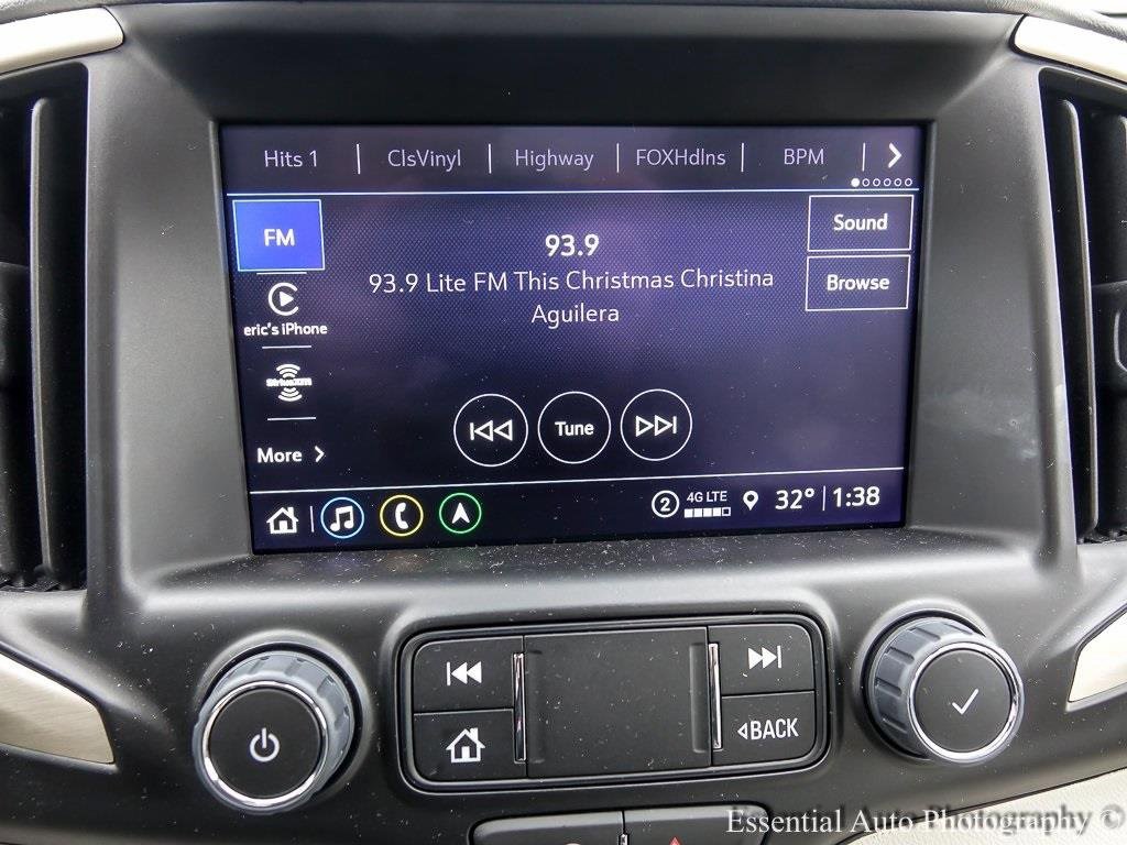 Used 2024 GMC Terrain Denali w/ Denali Premium Package image 17