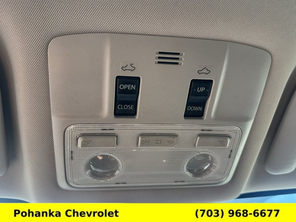 Used 2016 Toyota Corolla S w/ Body Protection Package #1 FWD image 22