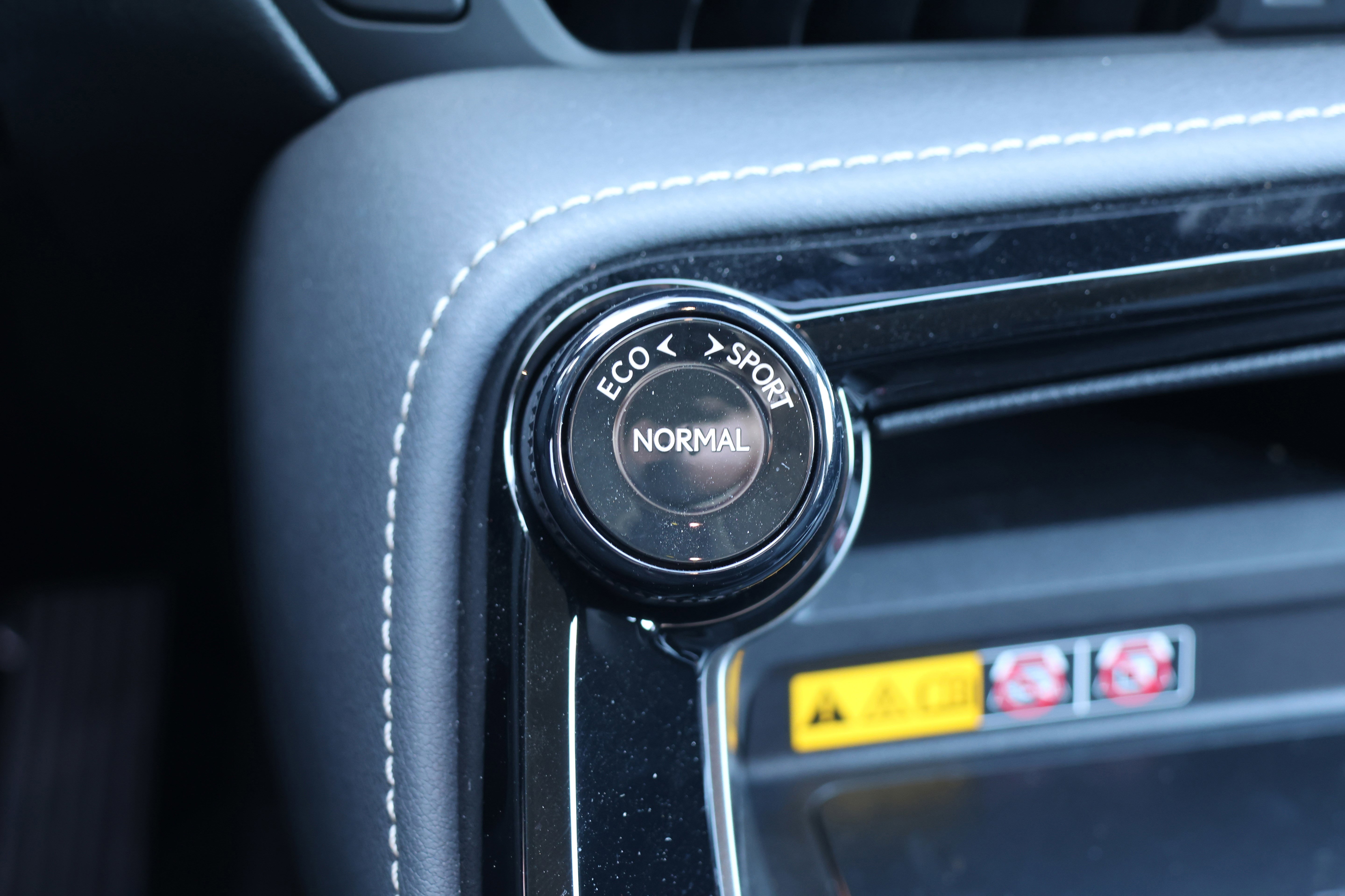 Certified 2025 Lexus NX 450h+ AWD w/ Luxury Package image 30