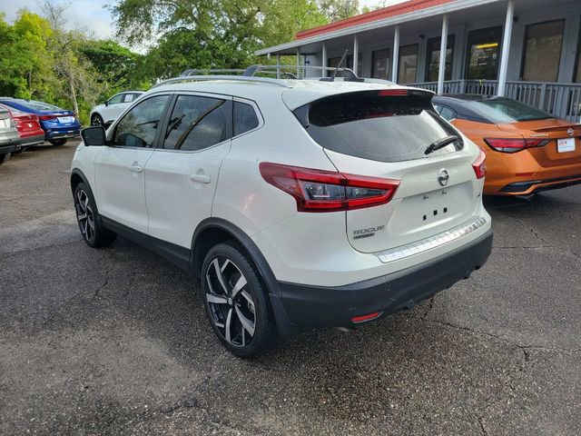 Used 2022 Nissan Rogue Sport SL FWD image 3