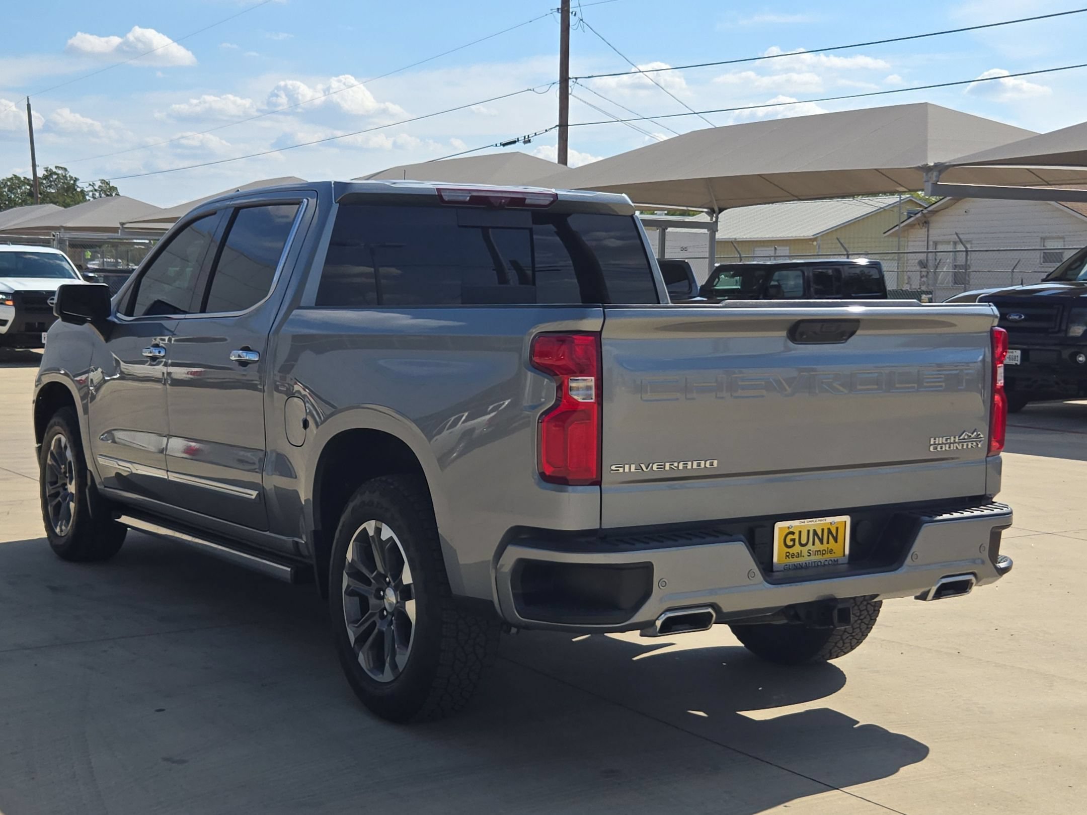 Certified 2024 Chevrolet Silverado 1500 High Country w/ Technology Package AWD/4WD image 5