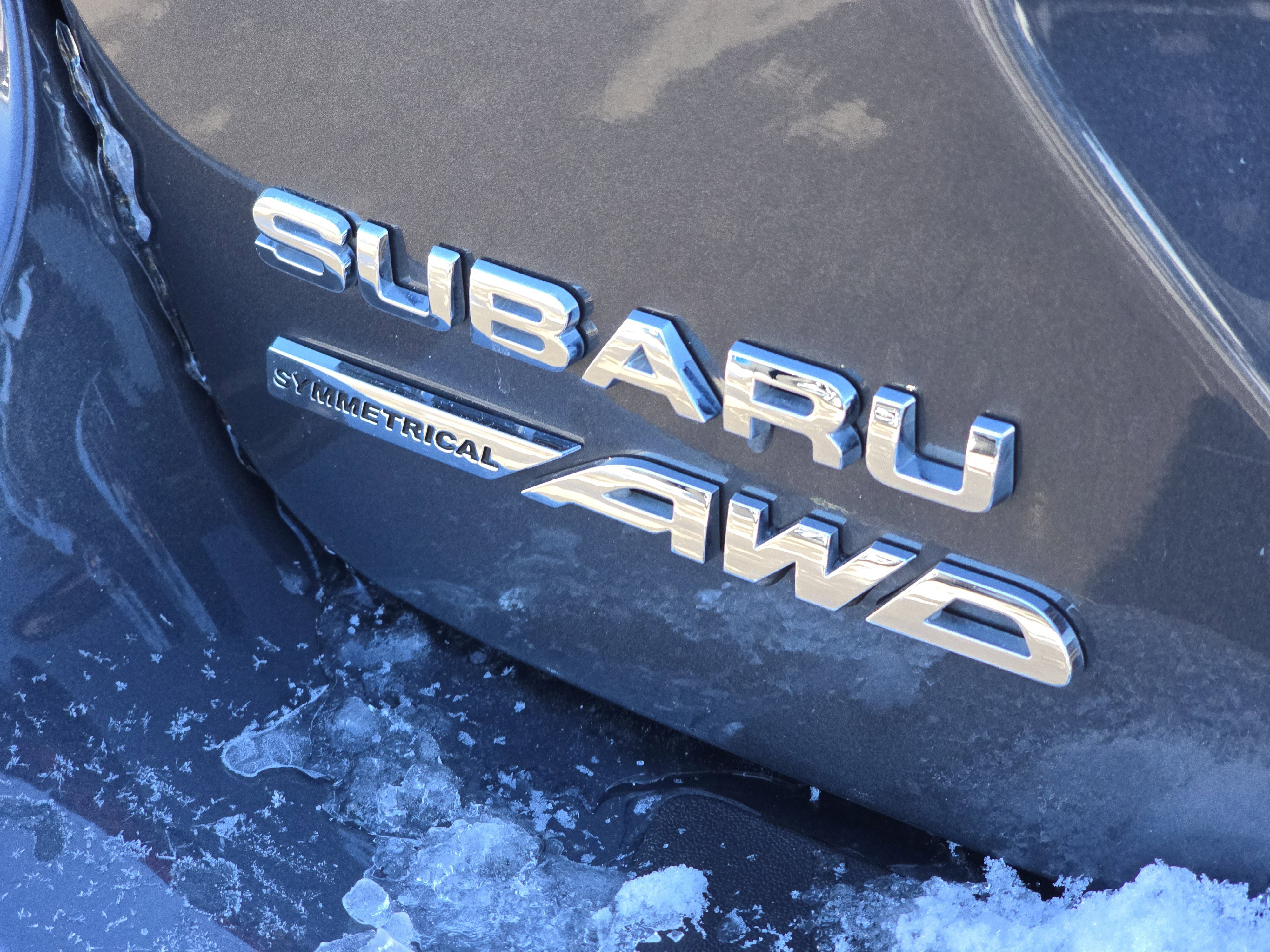 Certified 2025 Subaru Crosstrek 2.0i Premium image 11