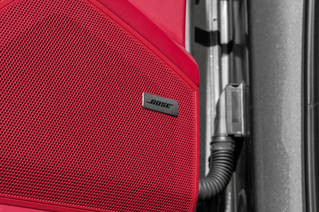 Used 2019 Porsche Cayenne image 57