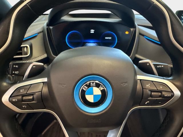 Used 2019 BMW i8 Roadster AWD/4WD image 18