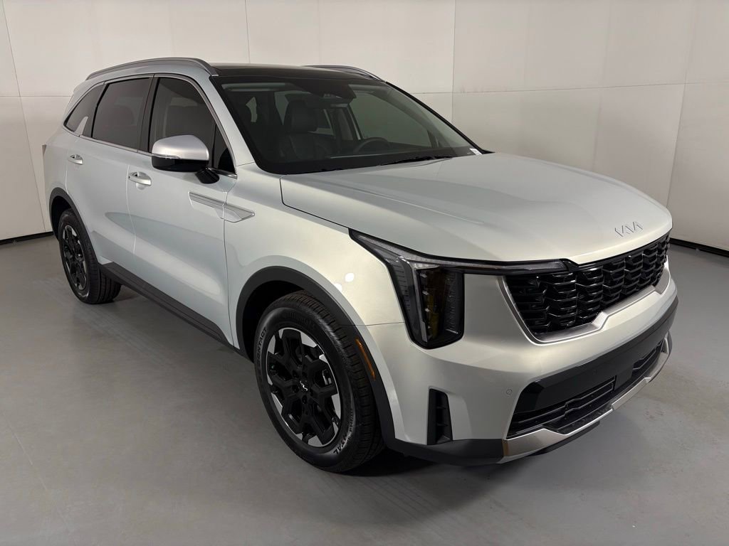 New 2026 Kia Sorento S image 2