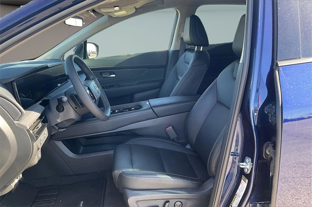 Certified 2025 Nissan Murano SV image 22