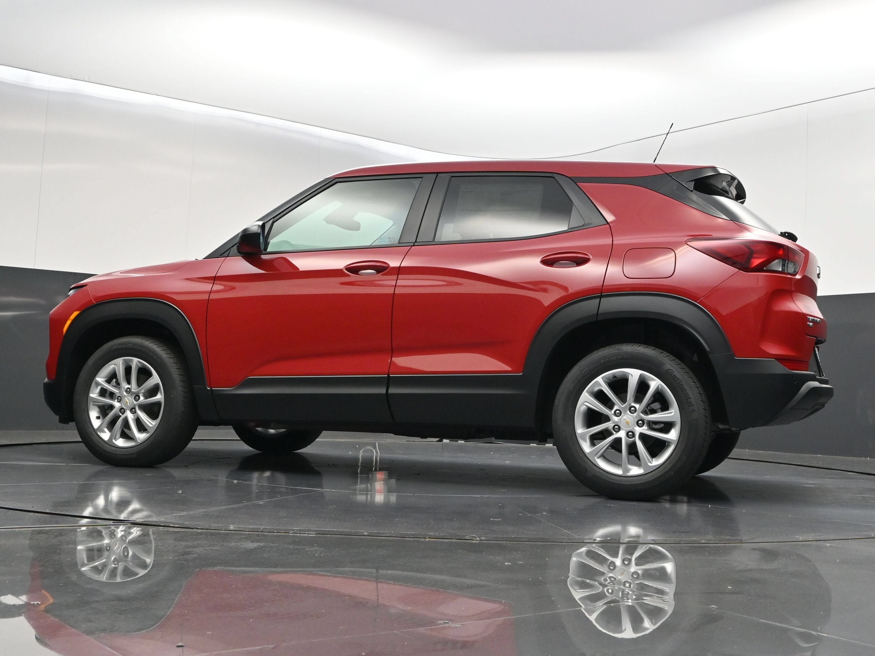 New 2026 Chevrolet TrailBlazer LS w/ LS Convenience Package AWD/4WD image 40