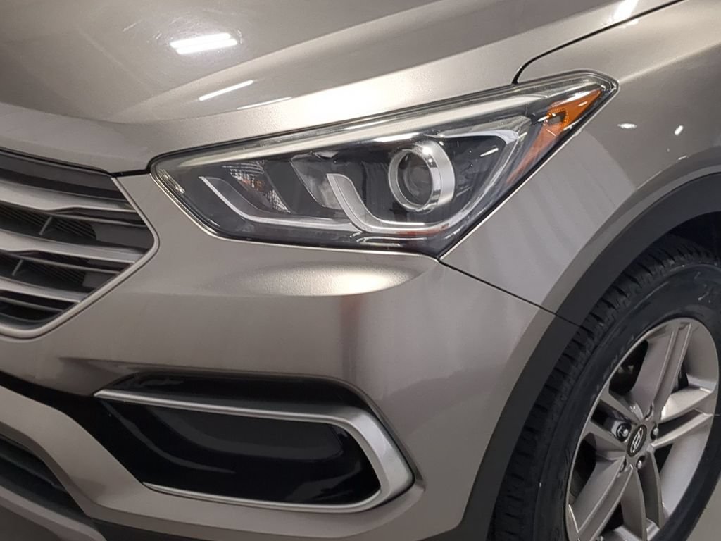 Used 2017 Hyundai Santa Fe Sport AWD/4WD image 14