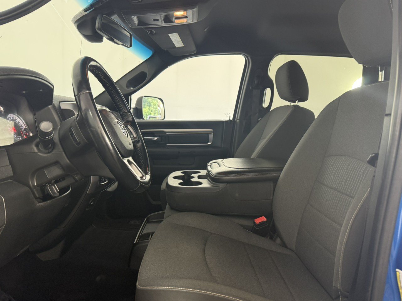Used 2022 RAM 1500 Warlock AWD/4WD image 13