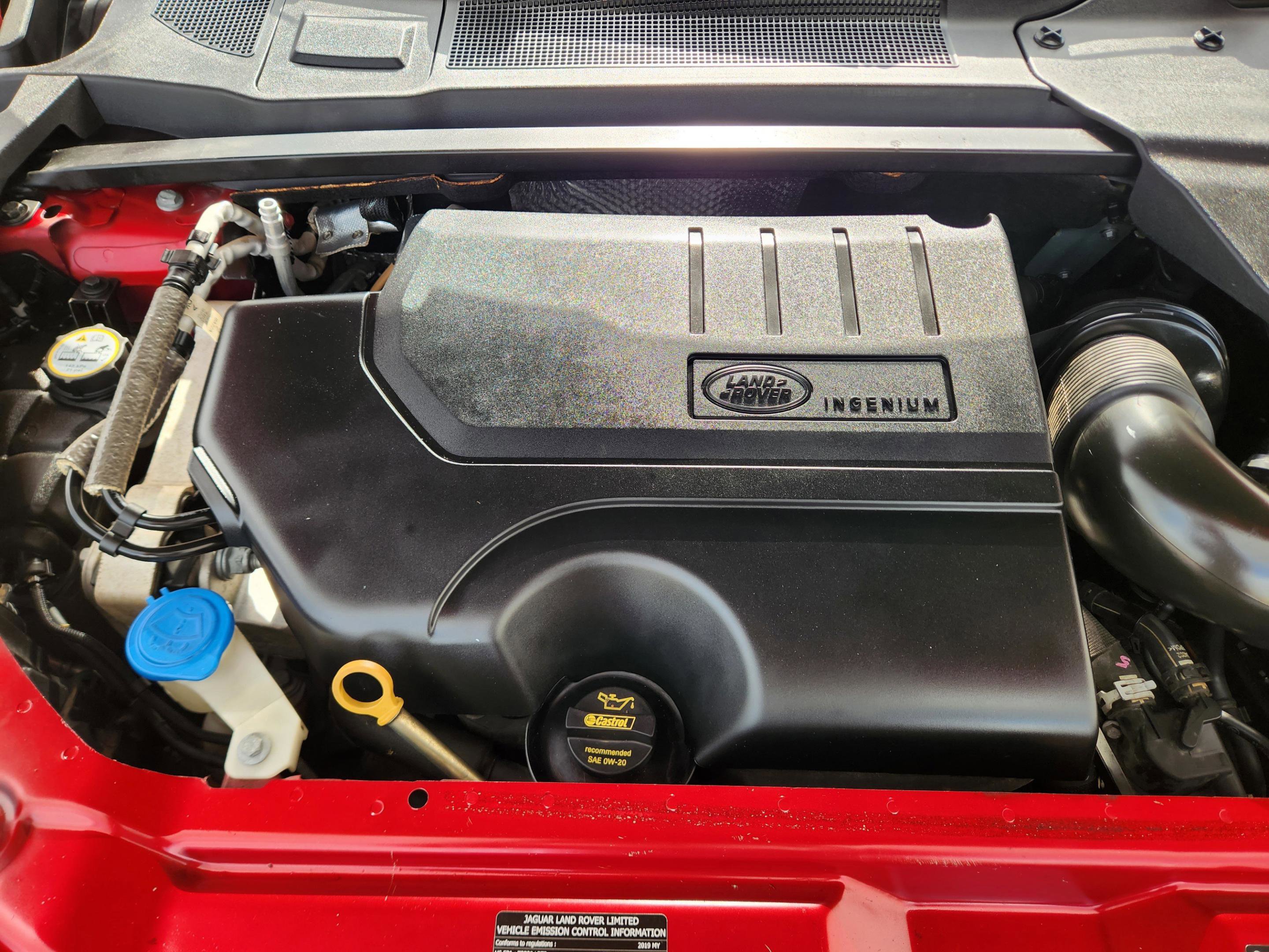 Used 2019 Land Rover Discovery Sport HSE AWD/4WD image 29