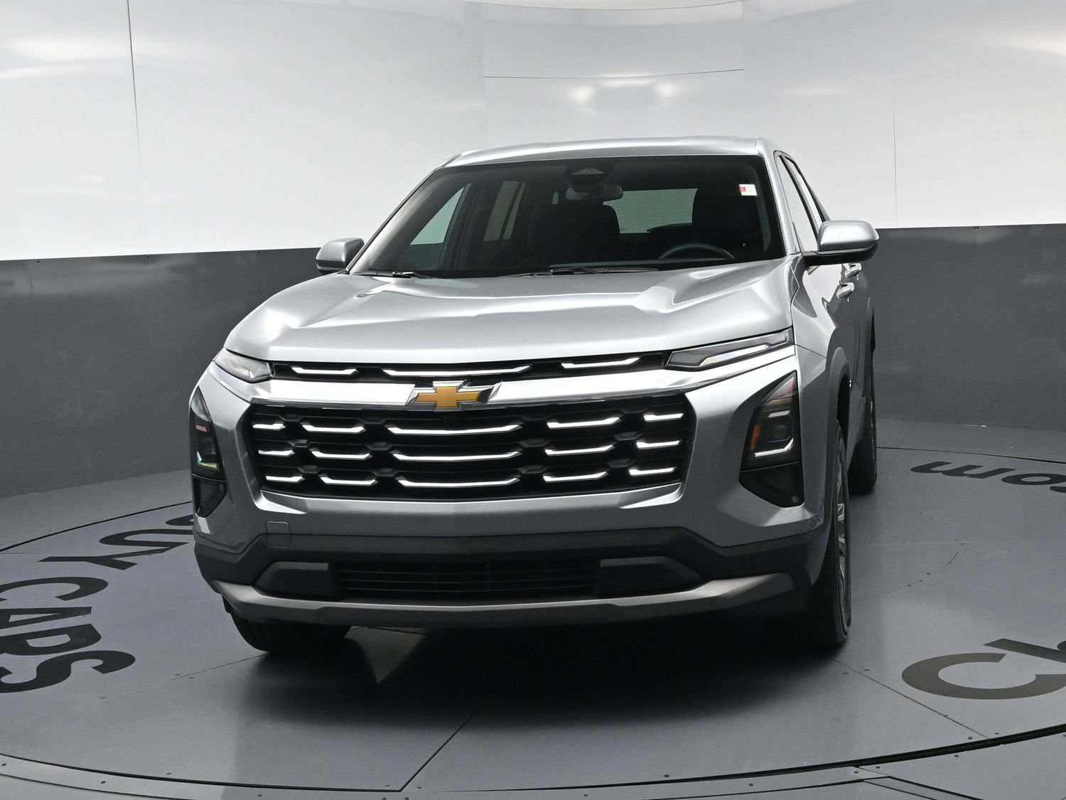 Used 2026 Chevrolet Equinox LT FWD image 5