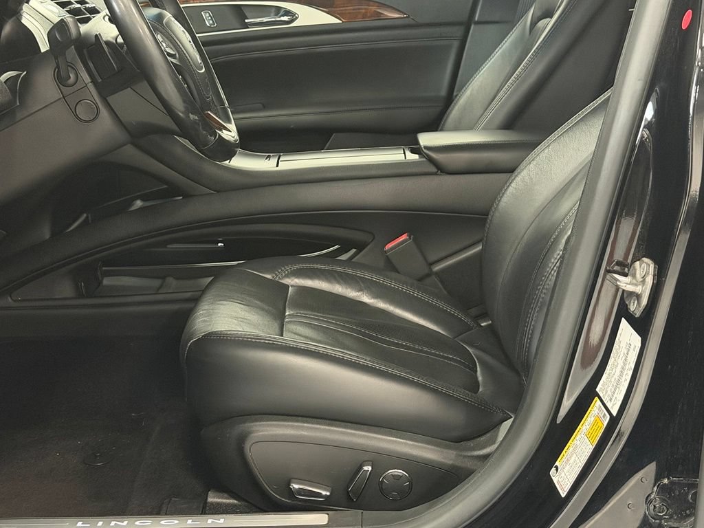 Used 2017 Lincoln MKZ Reserve w/ Climate Package AWD/4WD image 11