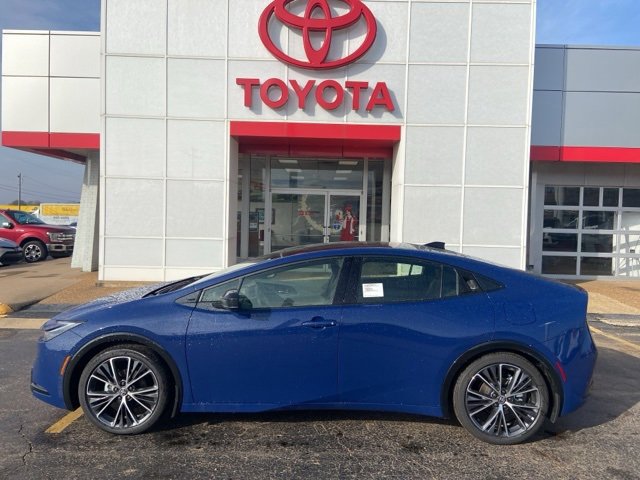 New 2026 Toyota Prius XLE image 2