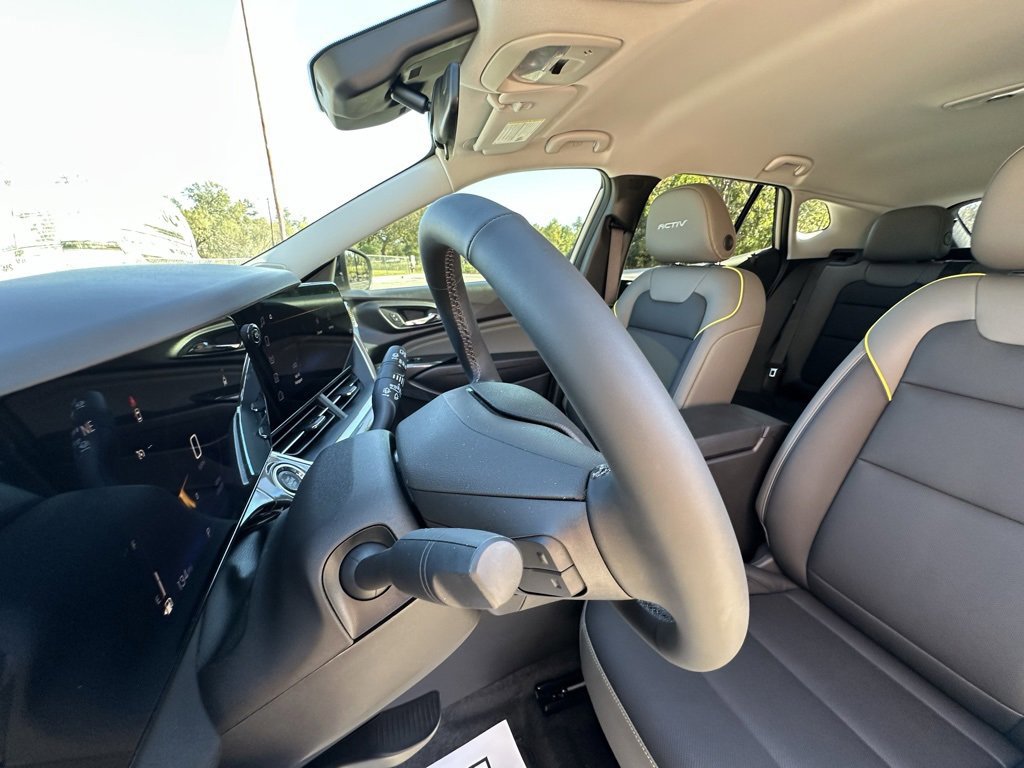 New 2026 Chevrolet Trax ACTIV w/ Driver Confidence Package image 16