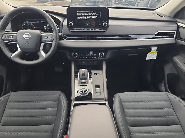New 2026 Nissan Rogue SL AWD/4WD image 13