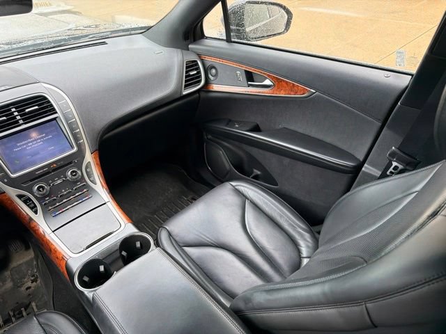 Used 2020 Lincoln Nautilus Reserve w/ Equipment Group 201A AWD/4WD image 24
