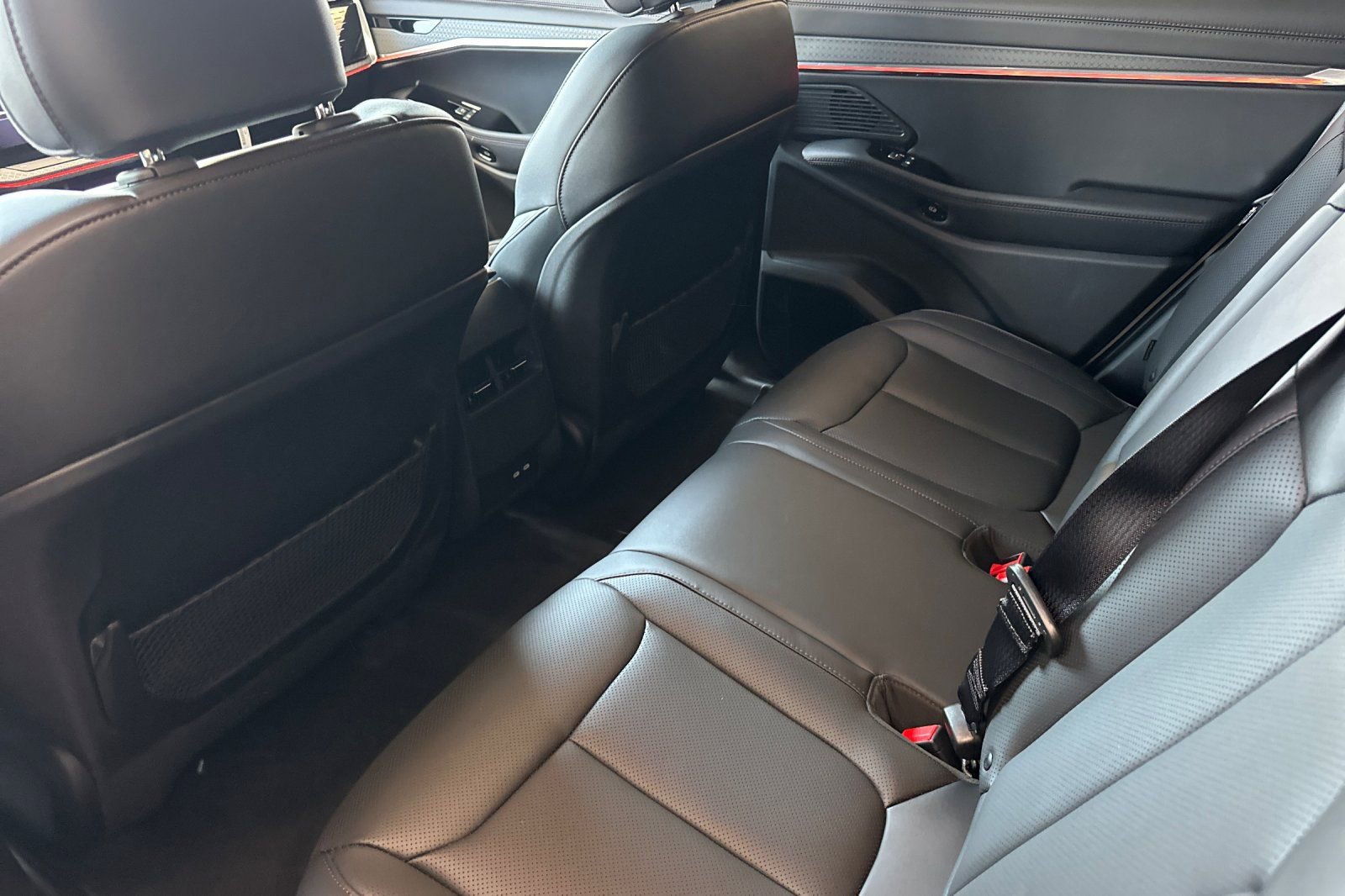 New 2025 Jeep Wagoneer S Limited AWD/4WD image 9