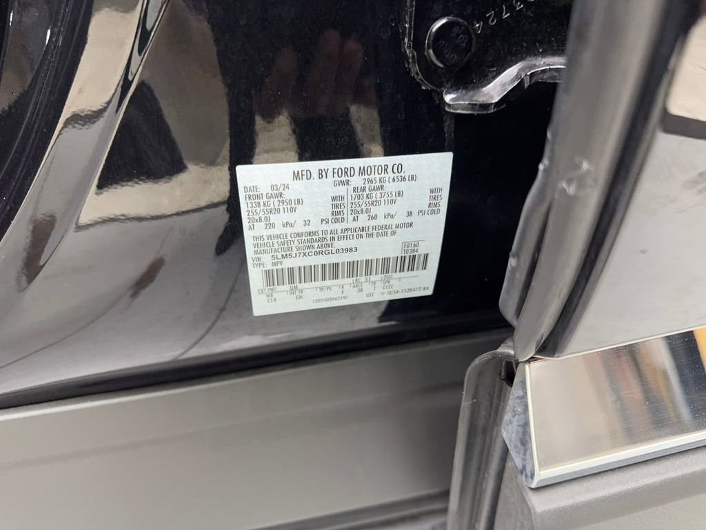 Used 2024 Lincoln Aviator Reserve w/ Equipment Group 201A image 92