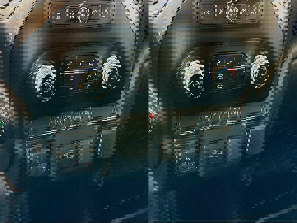 New 2026 GMC Sierra 2500 Pro w/ Convenience Package image 10