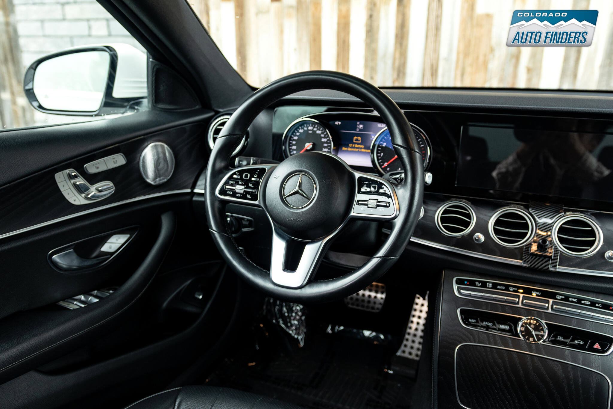 Used 2019 Mercedes-Benz E 300 4MATIC w/ Premium 1 Package image 18