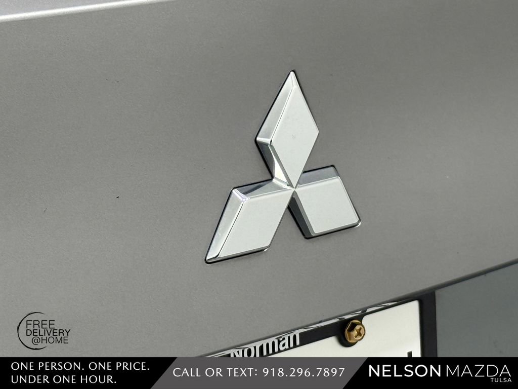Used 2022 Mitsubishi Outlander SEL AWD/4WD image 16