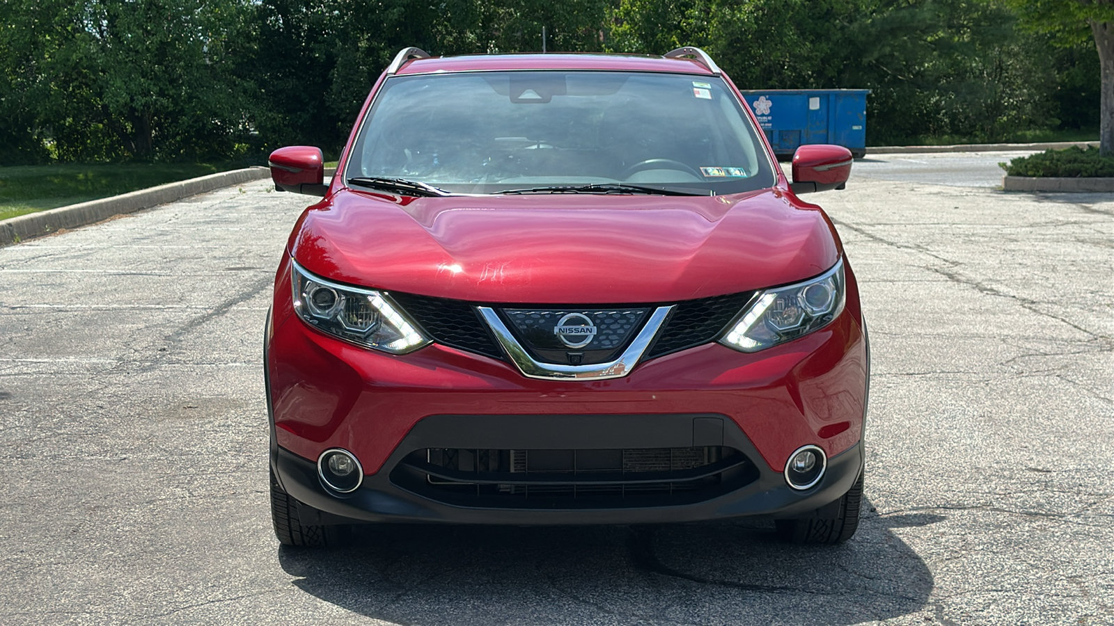 Certified 2018 Nissan Rogue Sport SL w/ SL Premium Package AWD/4WD image 3