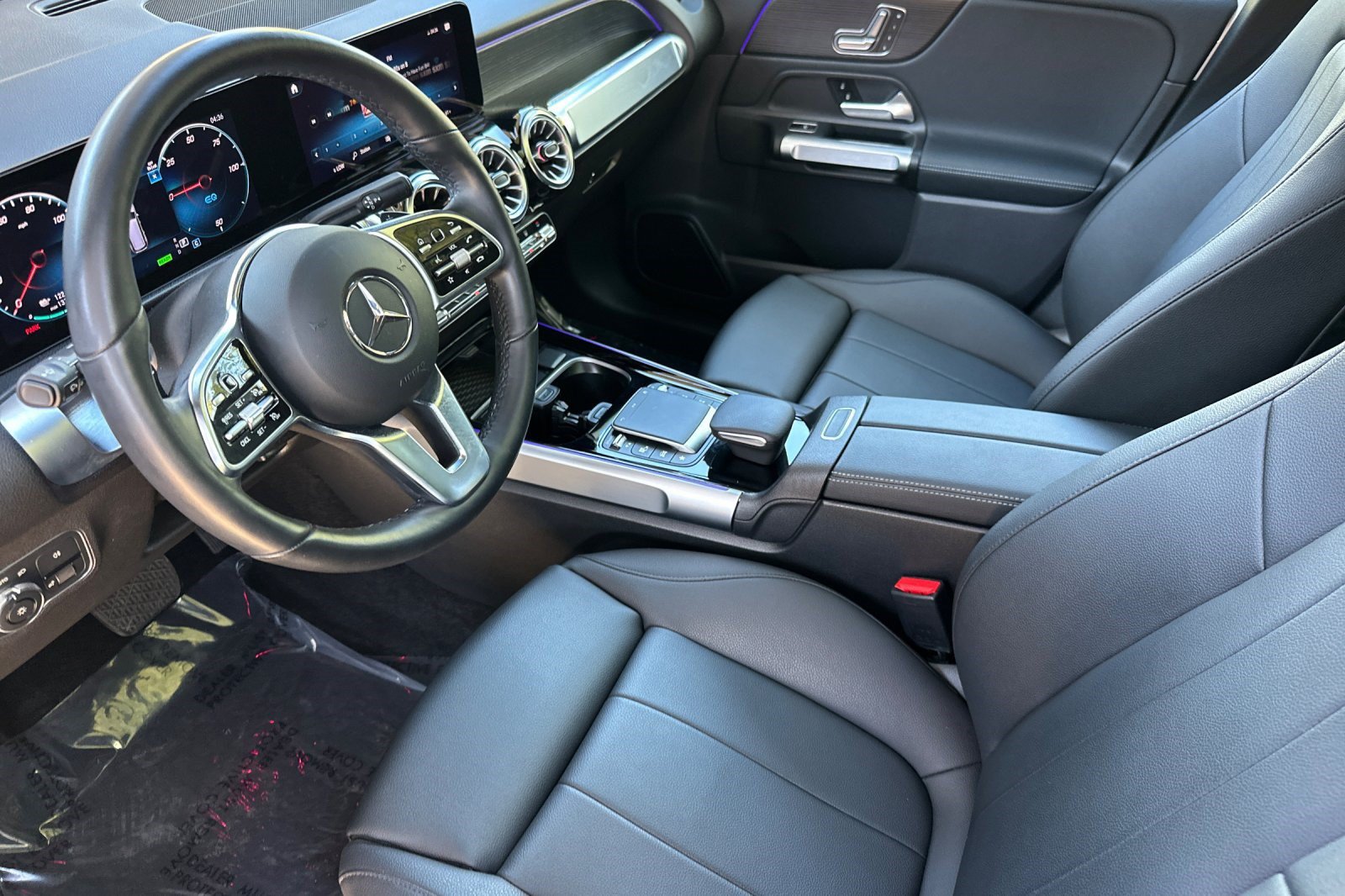 Certified 2023 Mercedes-Benz EQB 300 4MATIC image 4