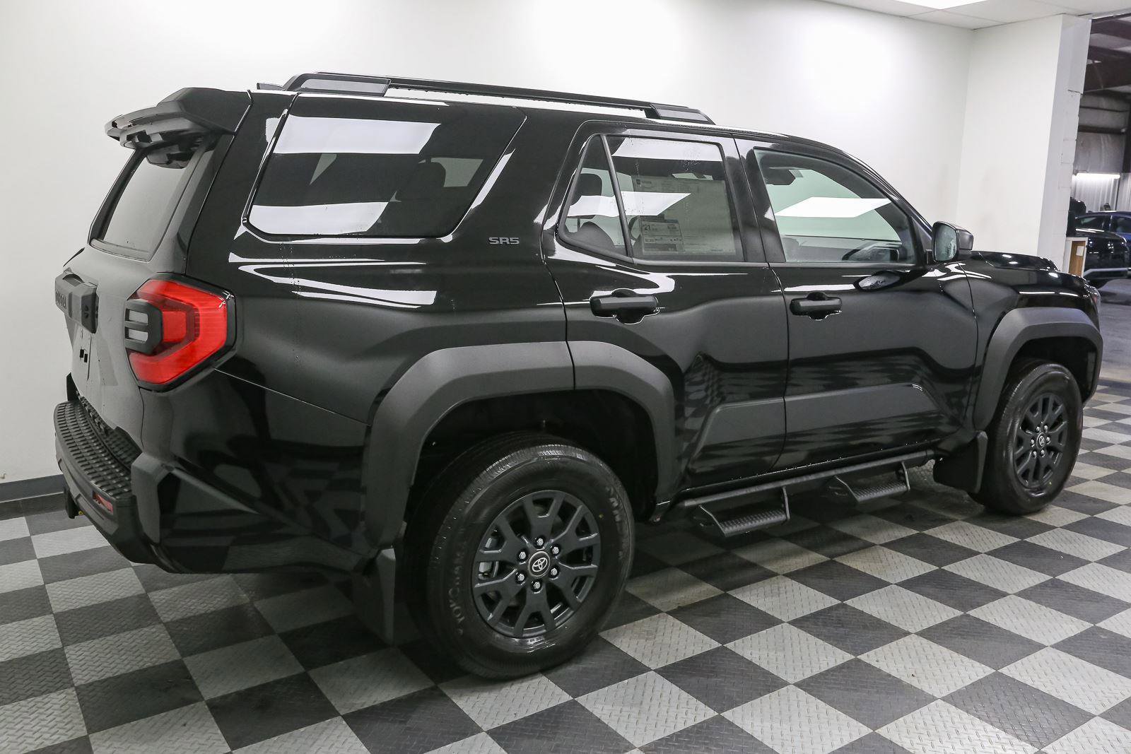New 2026 Toyota 4Runner SR5 AWD/4WD image 9
