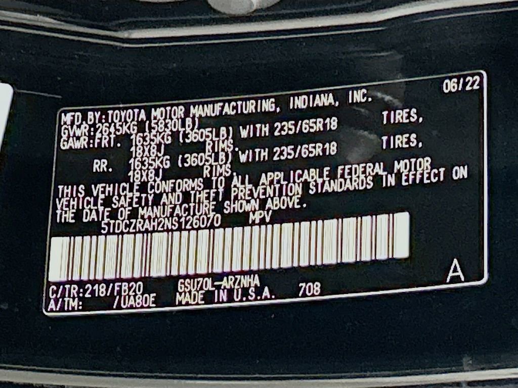Used 2022 Toyota Highlander L FWD image 29