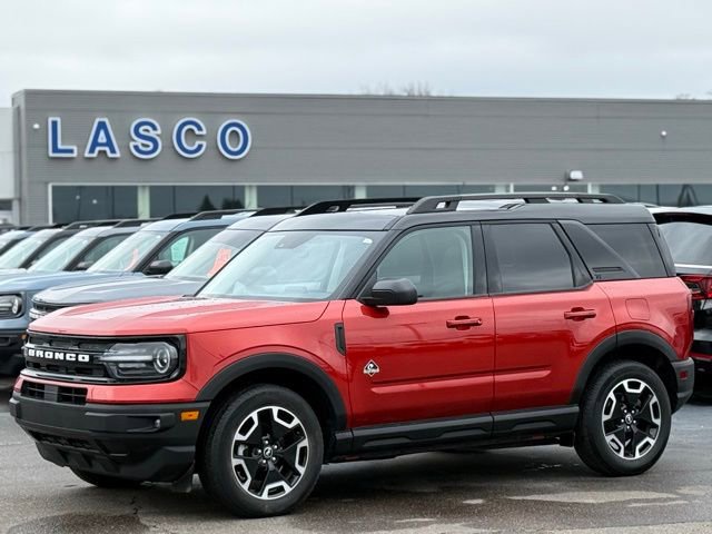 Certified 2024 Ford Bronco Sport Outer Banks w/ Tech Package AWD/4WD image 1