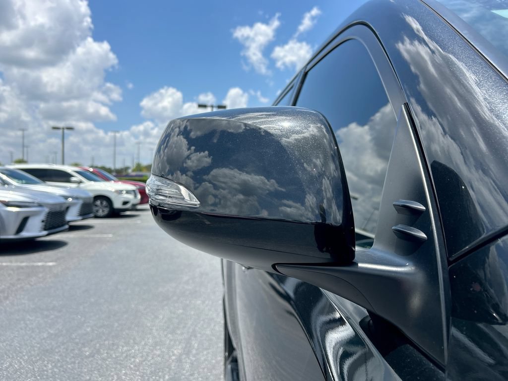 Used 2023 Lexus GX 460 Premium AWD/4WD image 31