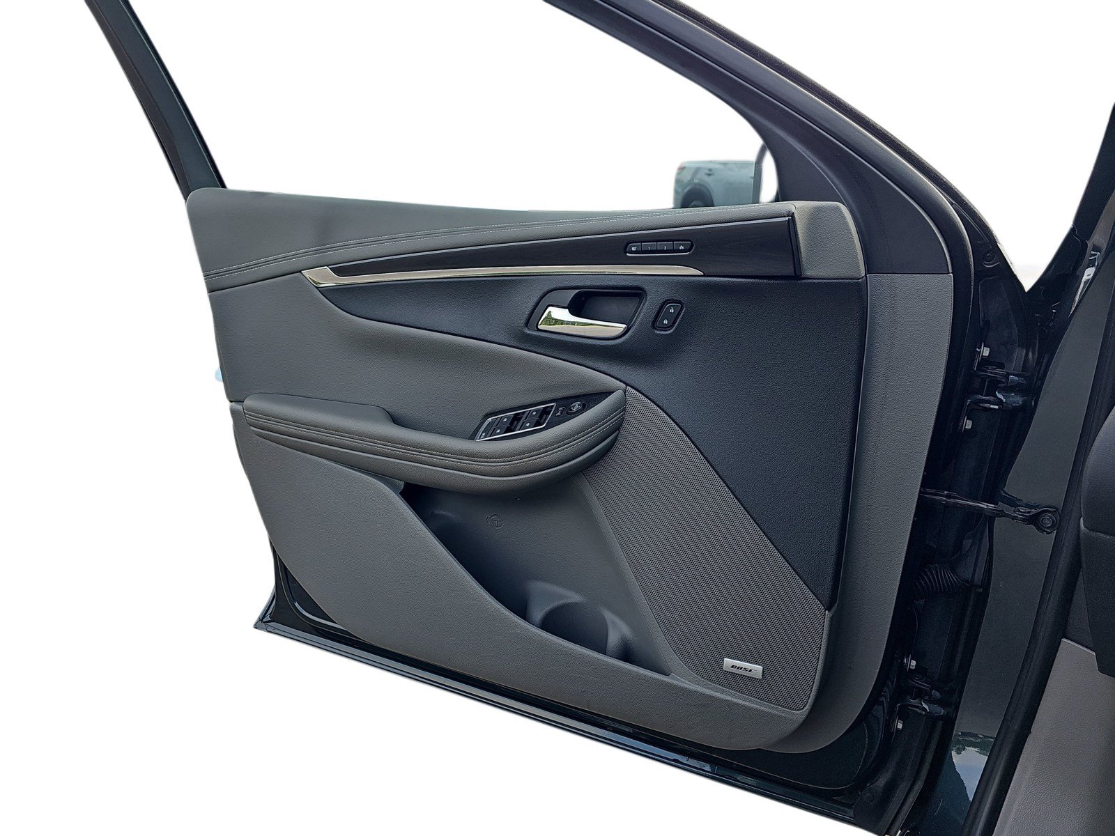 Used 2018 Chevrolet Impala Premier w/ Premier Convenience Package FWD image 23