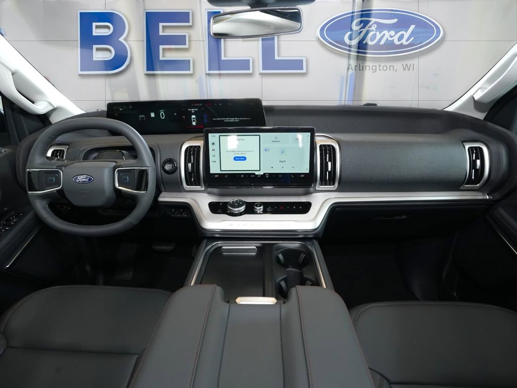 New 2025 Ford Expedition Active image 13