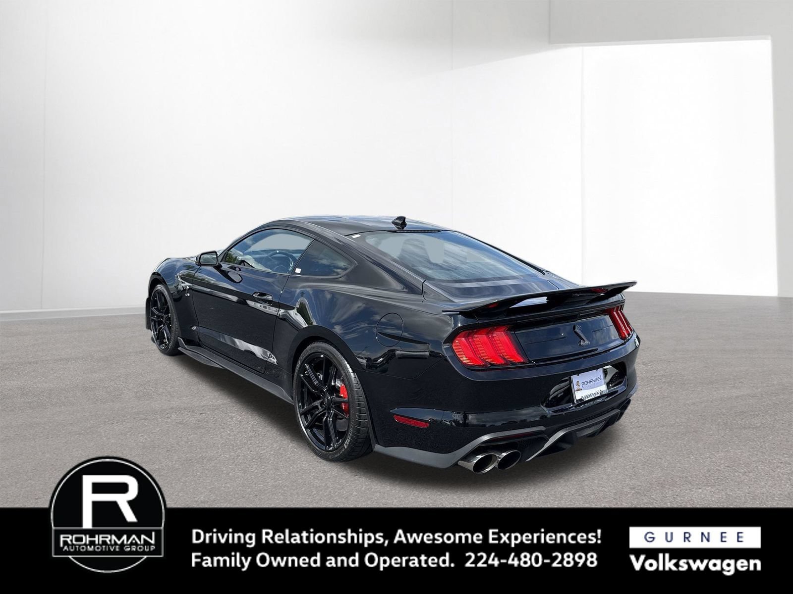 Used 2021 Ford Mustang Shelby GT500 w/ Technology Package RWD image 7
