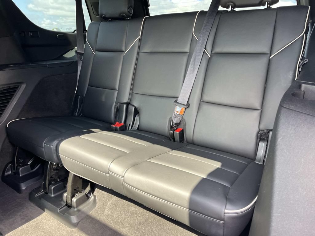 Certified 2023 Cadillac Escalade Sport w/ LPO, ONYX Package AWD/4WD image 21