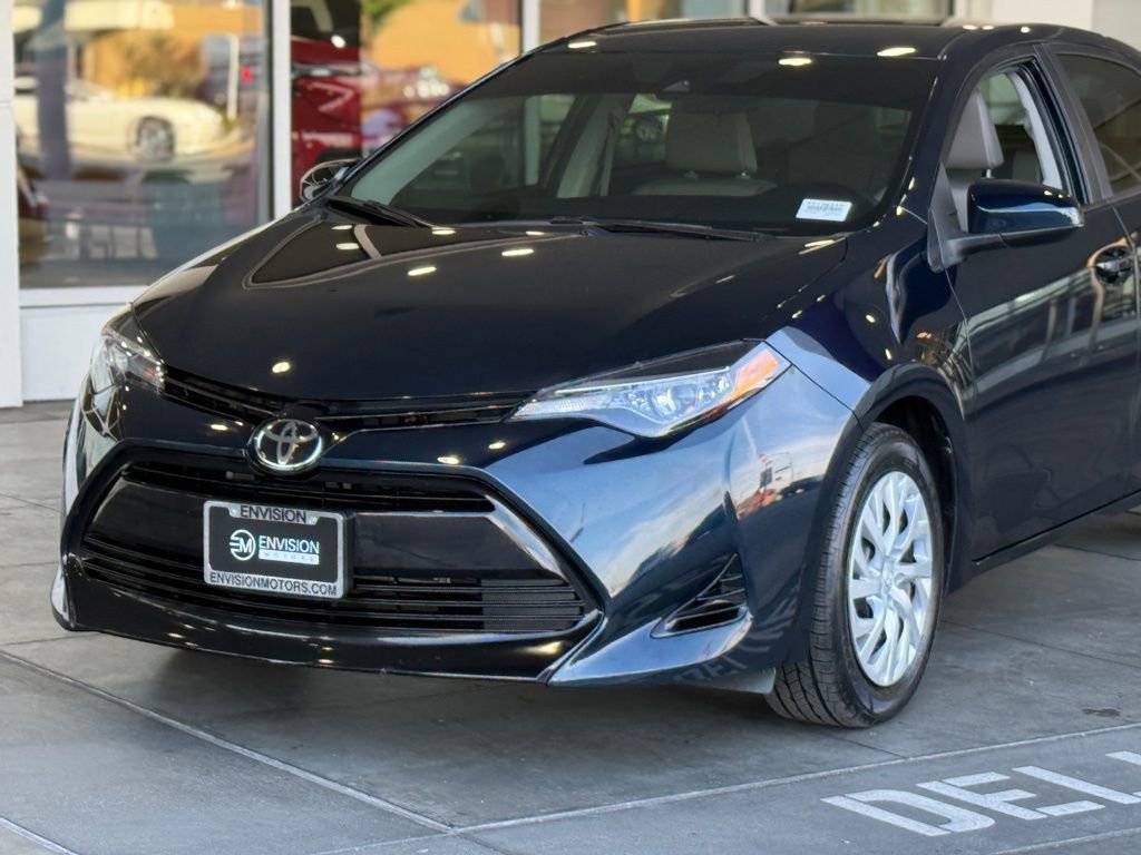 Used 2018 Toyota Corolla LE w/ Carpet Mat Package (TMS) image 3
