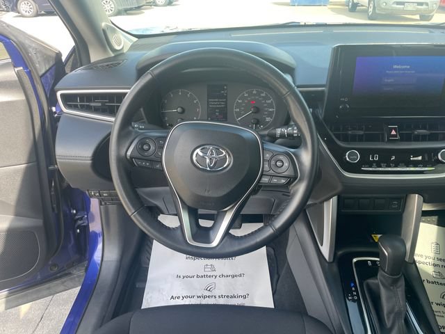 Certified 2023 Toyota Corolla Cross LE w/ Moonroof Package AWD/4WD image 23
