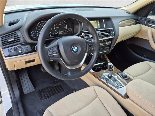Used 2017 BMW X3 sDrive28i RWD image 10